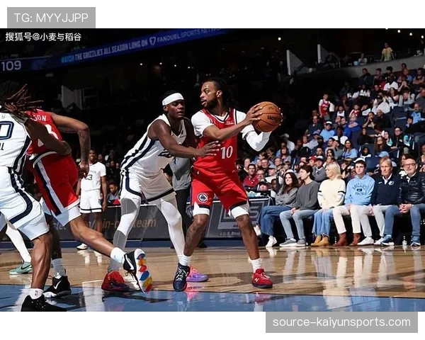 快船加兰场均6.9助攻 组织创造力提升却需优化个人进攻效率